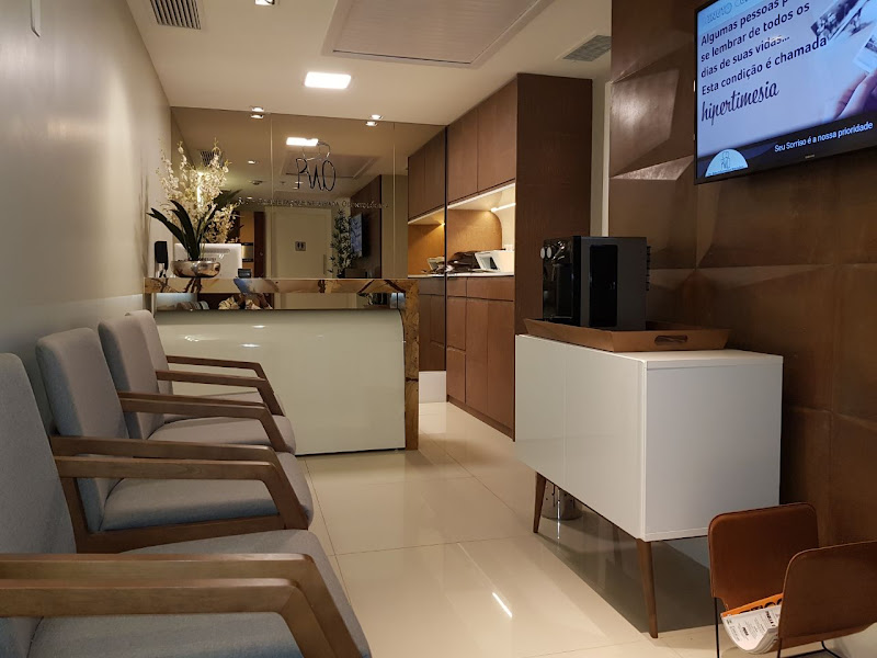 Foto 2 de RIO - Reabilitação Integrada Odontológica