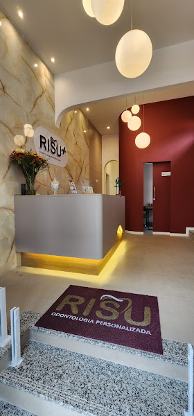 Foto 3 de RisuPlus - Odontologia Personalizada