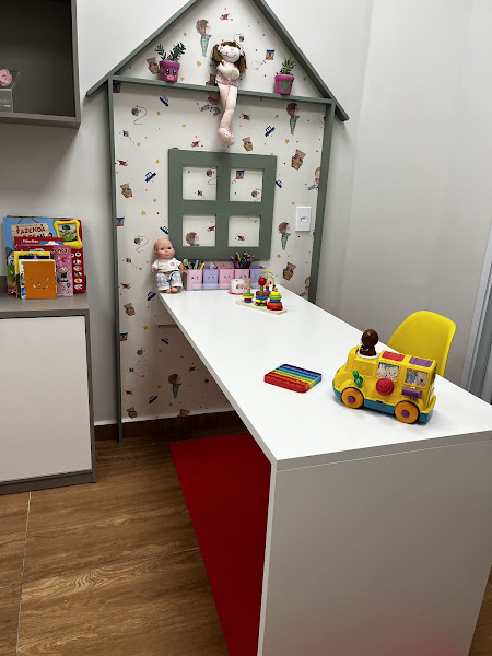 Foto 2 de Rizos Odontologia e Saúde | Dentista, Fonoaudiólogo, Psicologia