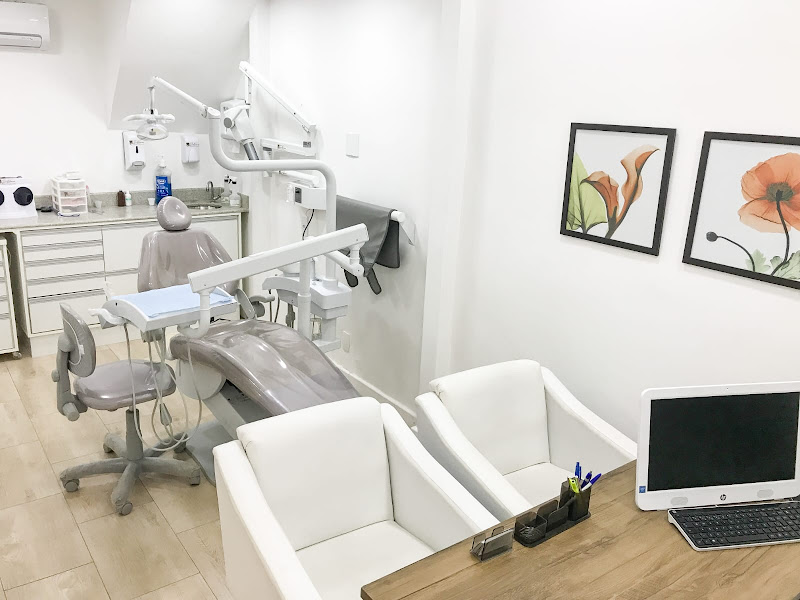 Foto 2 de RL ODONTOLOGIA ESPECIALIZADA