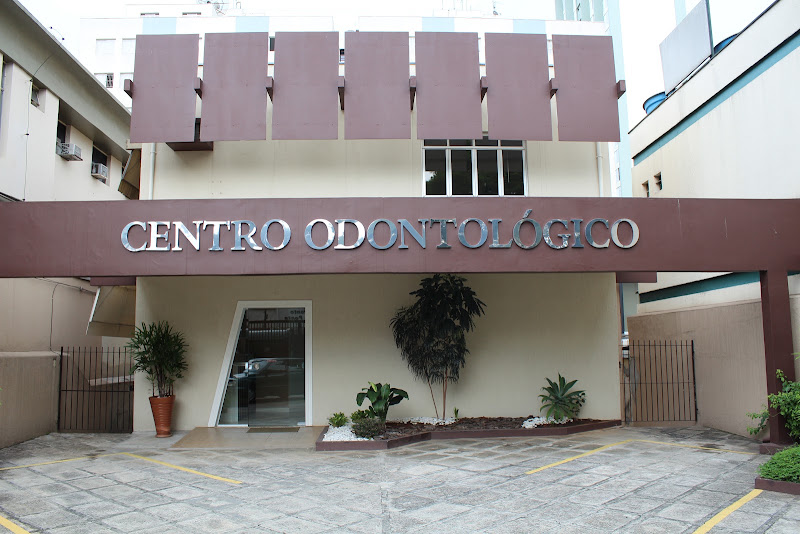 Foto 2 de RN Odontologia - Dr Rodrigo Dias Nascimento