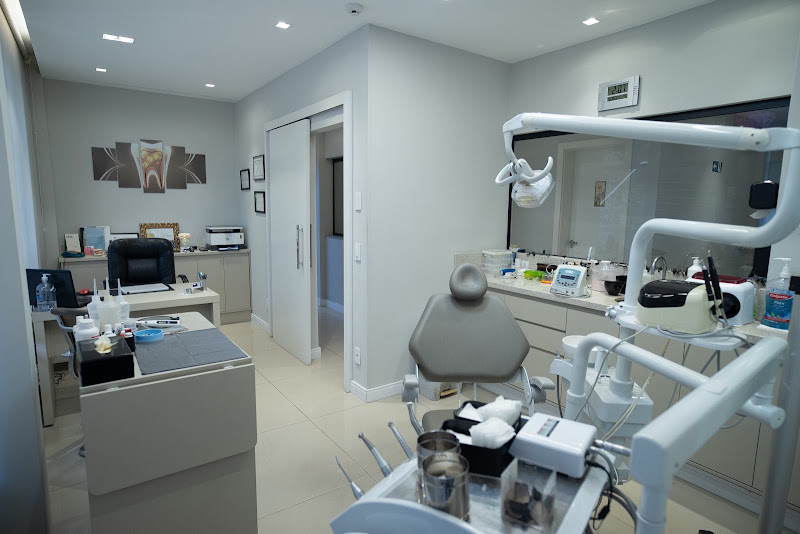 Foto 2 de Rocha Odontologia
