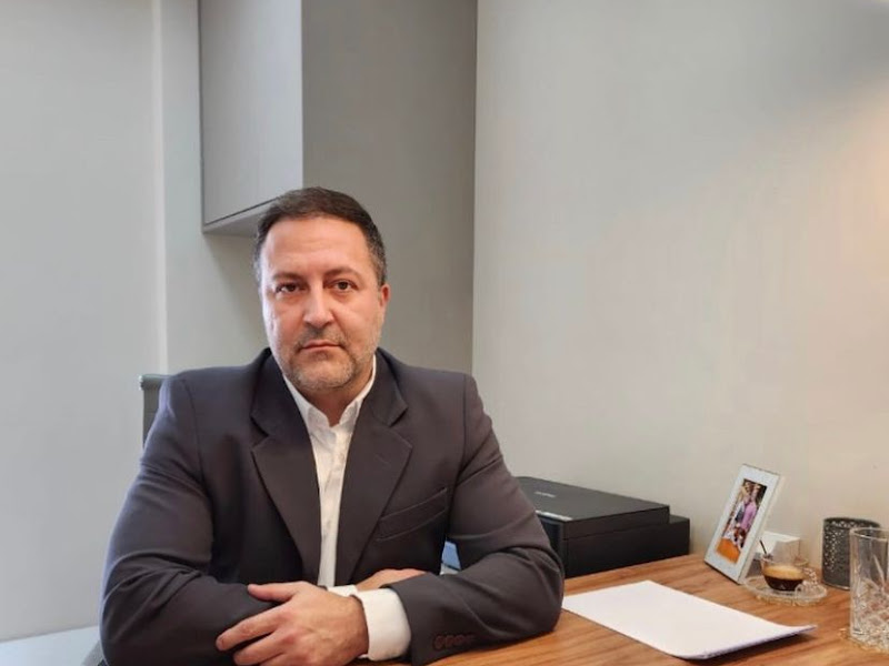 Foto 3 de Rodrigo Achilles | Cirurgia Plástica Santos SP