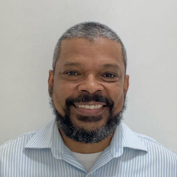 Foto 2 de Rodrigo Antônio dos Santos Ortodontia