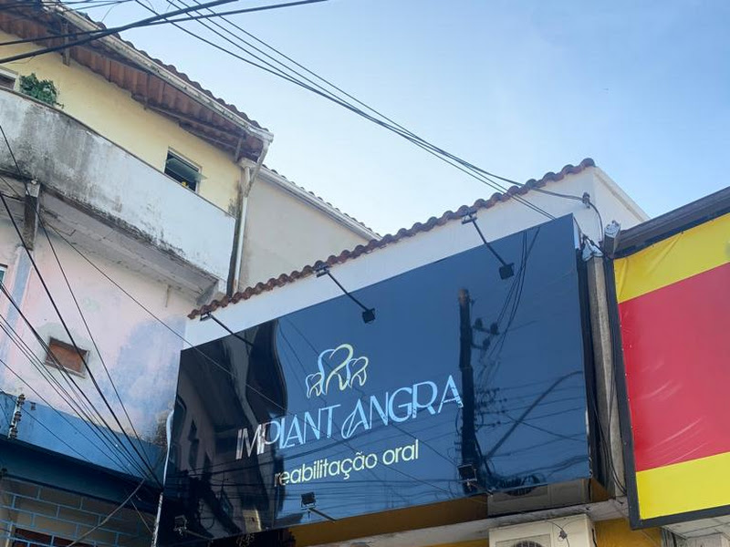 Foto 2 de Rodrigo de Freitas Xavier - Implantodontia em Angra dos Reis