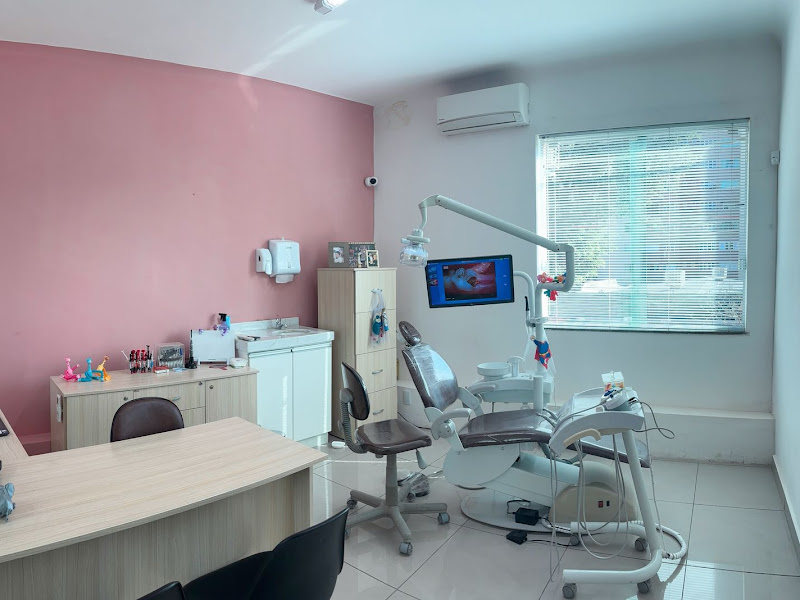 Foto 3 de RODRIGO E LUCIANA ODONTOLOGIA