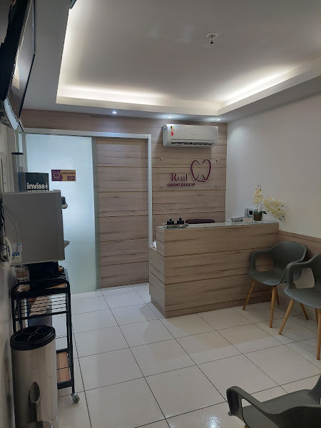 Foto 2 de Roif Odontologia - Implantes Dentários