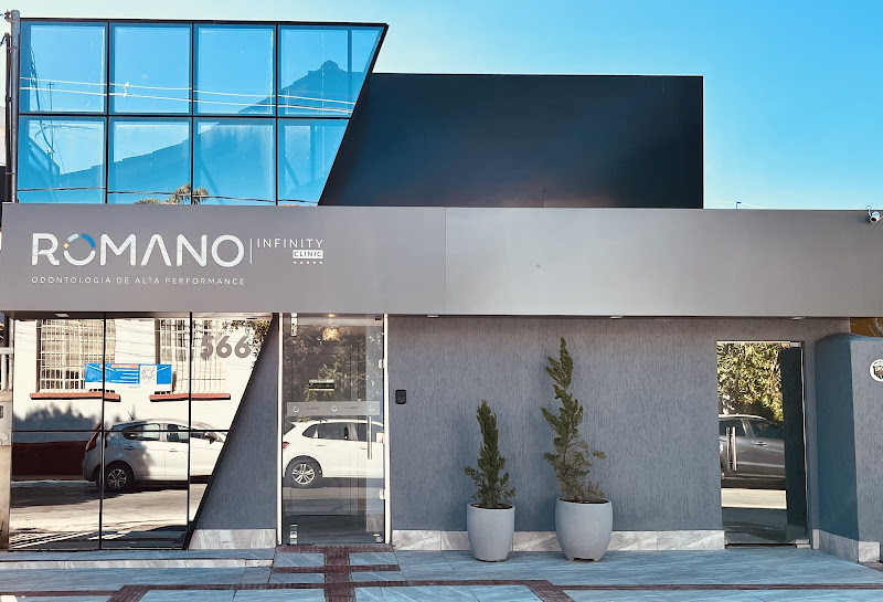 Foto 2 de Romano Odontologia