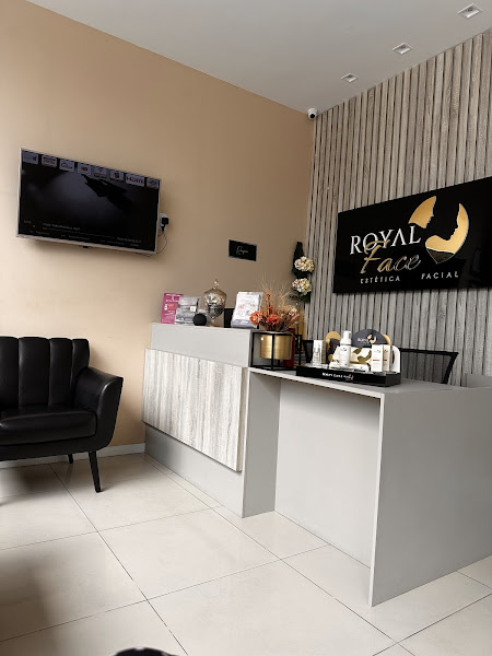 Foto 2 de Royal Face