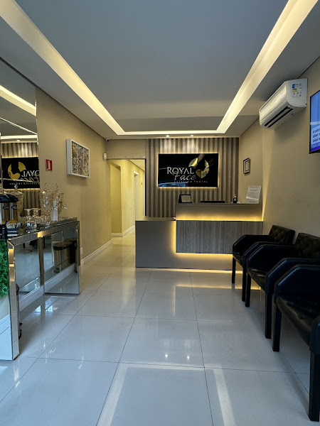 Foto 2 de Royal Face Clínica de Estética - Guarujá