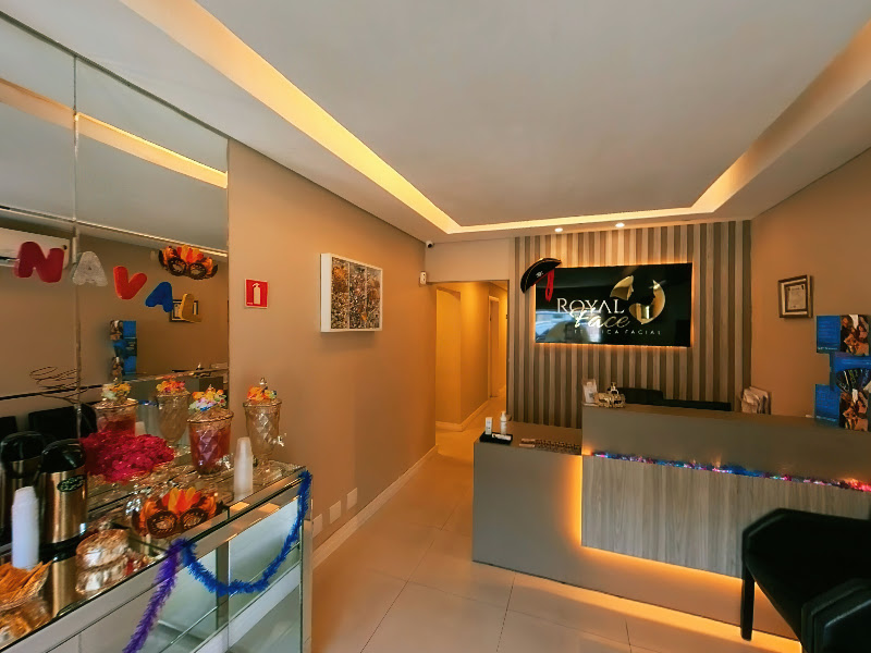 Foto 3 de Royal Face Clínica de Estética - Guarujá