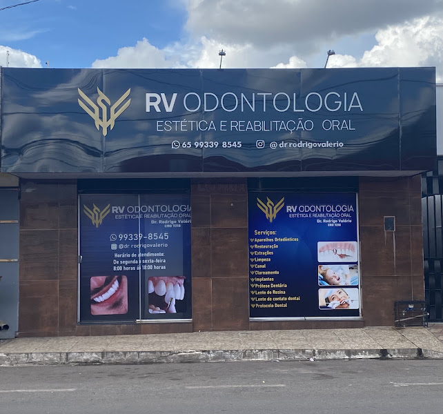 Foto 2 de Rv Odontologia Estética e Reabilitação Oral