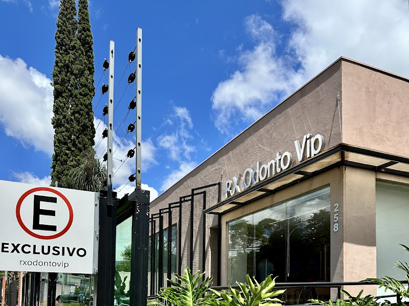 Foto de RX ODONTO VIP Maringá | Tomografia e Radiografia Odontológica