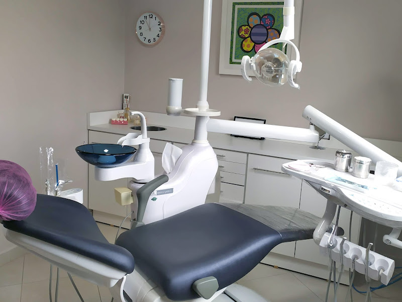 Foto 10 de Saigh Clínica | Dr. Fábio Saigh | Dentista em Pirituba