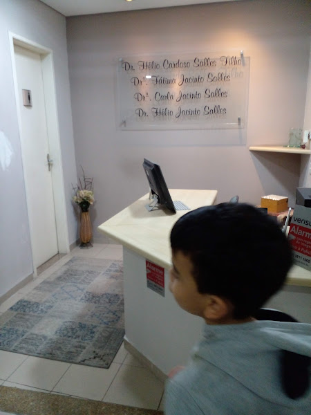 Foto 2 de Salles Atelie Odontológico