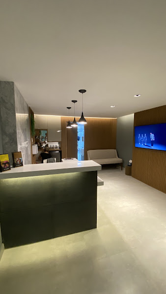 Foto 2 de 🦷 Sally e Roberto Odontologia | Invisalign | Implante dentário | Estética | Juazeiro do Norte - CE