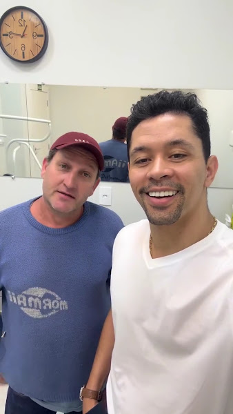 Foto 3 de Sampaio Odontologia | Implantes Dentários e Lentes dentárias em Jaraguá do Sul