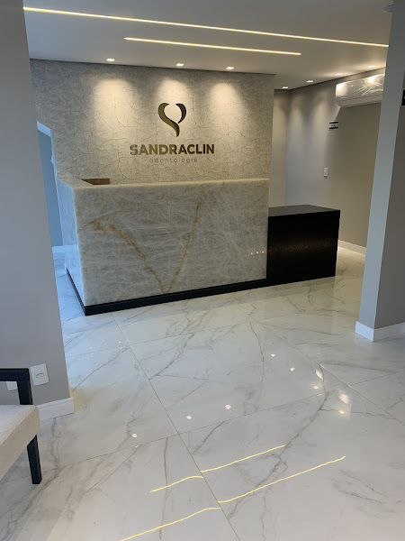 Foto 3 de Sandraclin Odontologia