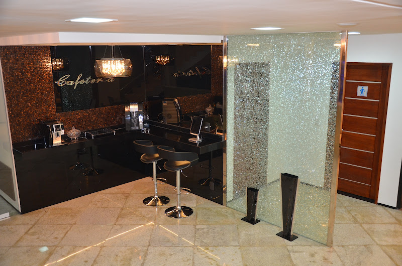 Foto 3 de Sandro Ponte Clínica