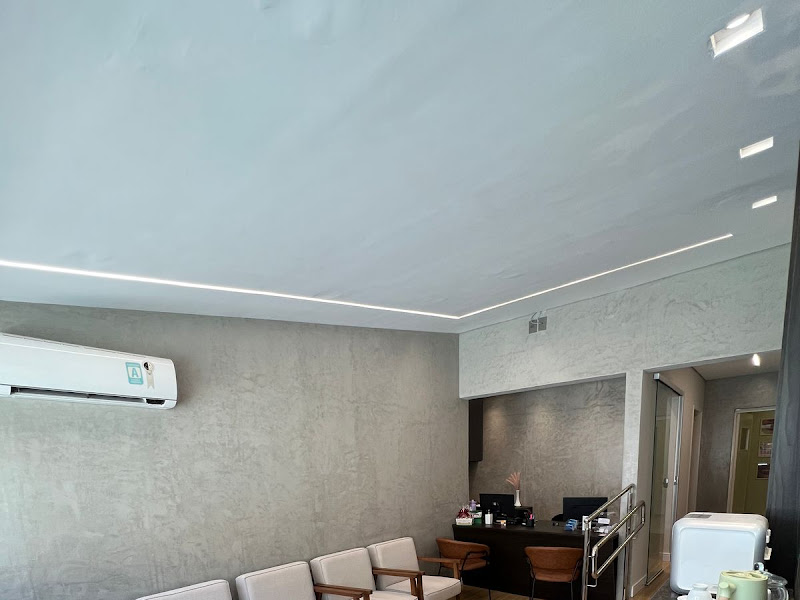 Foto 10 de Santa Mônica Odontologia | Dentista em Santa Mônica-BH | Ortodontia - Próteses - Implantes - Clareamento - Facetas - Extração