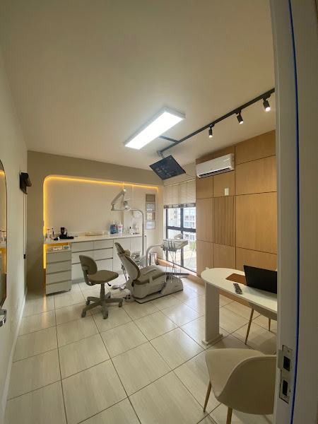 Foto 2 de Savy Odontologia - Implantes dentários