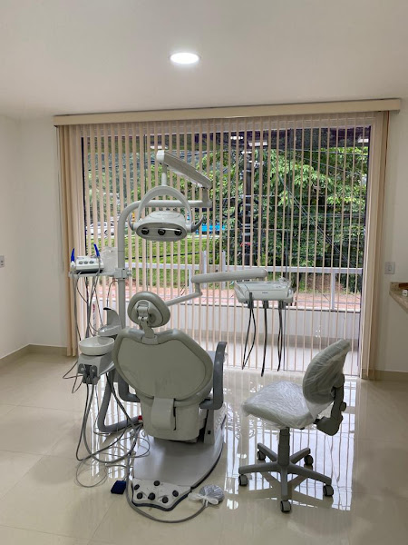 Foto 2 de SBJ CONSULTÓRIO ODONTOLOGICO