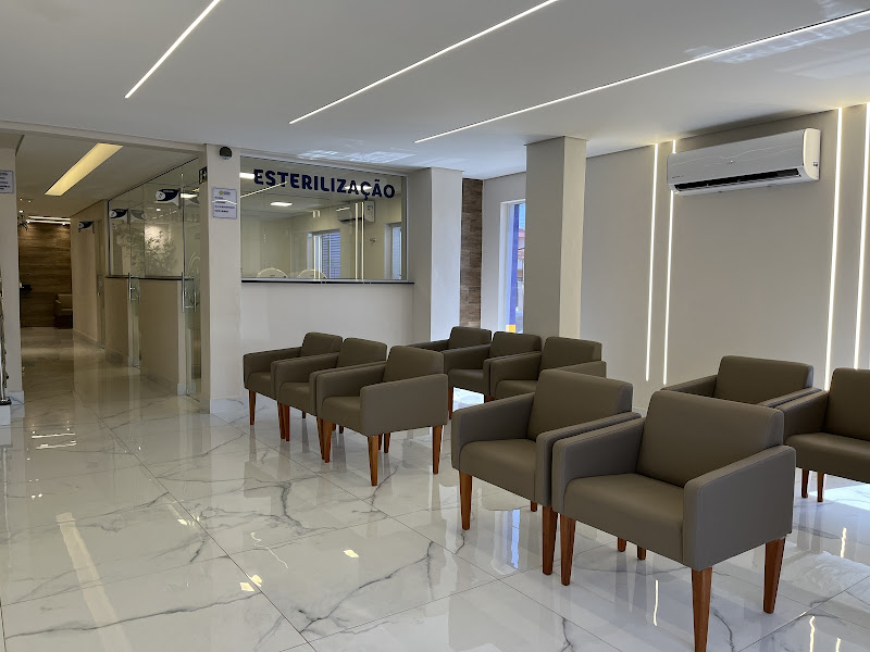 Foto 4 de Sempre Sorrindo - Implantes dentários