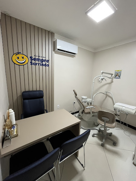 Foto 2 de Sempre Sorrindo Implantes Dentários - Calçadão da Voluntários