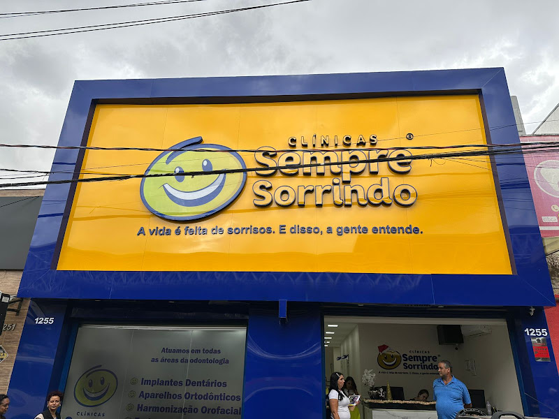 Foto 2 de Sempre Sorrindo Implantes Dentários - Terminal de Ônibus