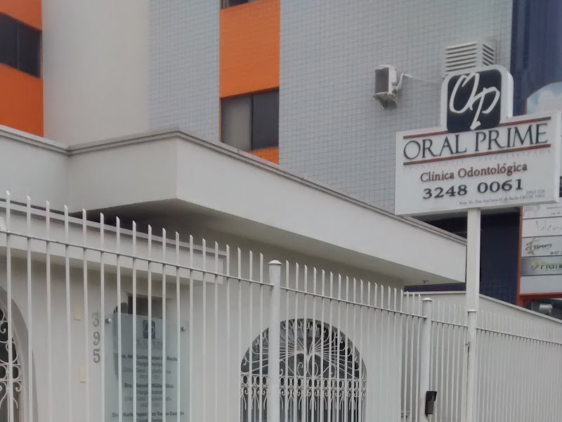 Foto 9 de Sênior Implantodontia Itajaí | Dentistas | Implantes | Próteses