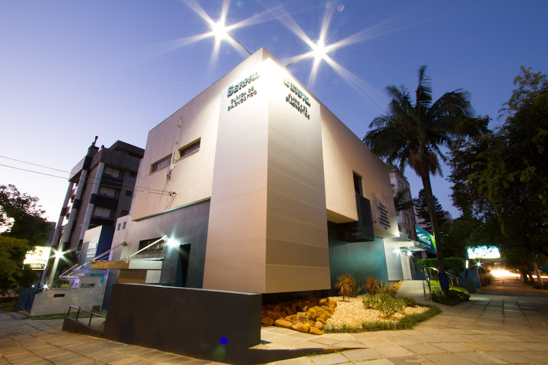 Foto 2 de Serpal Clínica de Diagnóstico