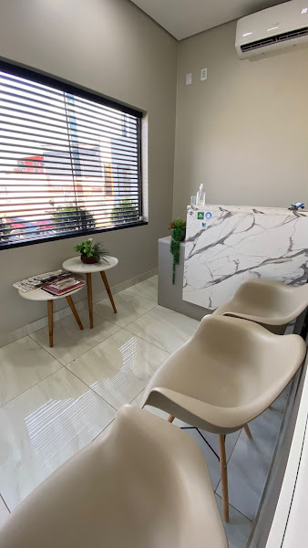 Foto 2 de SHALLON ODONTOLOGIA E PRÓTESE