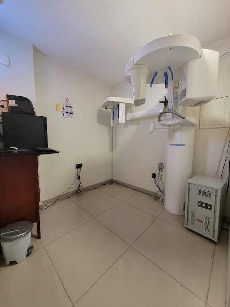 Foto 2 de SIM Radiologia Odontológica