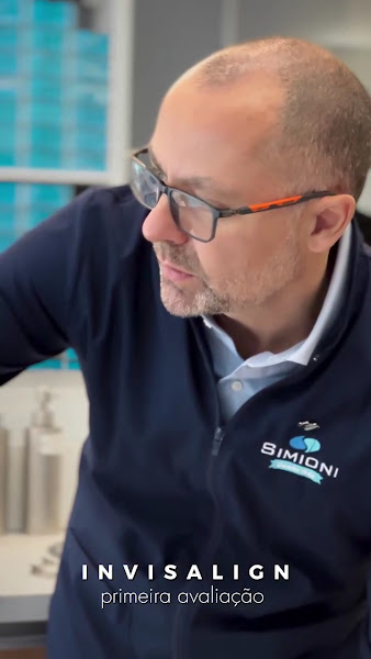 Foto 5 de Simioni Odontologia - Implante e Lente de Contato Dental