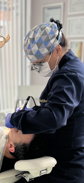 Foto 2 de Simone Baldisserotto - Odontologia Estética e Reabilitação Oral