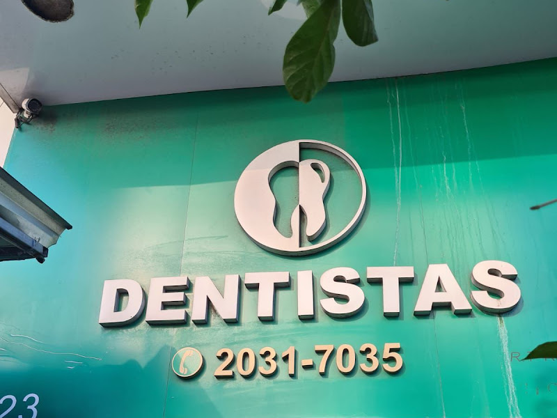 Foto 9 de Simpatia Odontologia 1