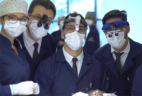 Foto 2 de SmileSenior Implantes