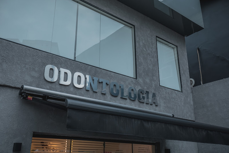 Foto 2 de Soluciona Odontologia