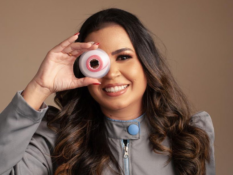 Foto 9 de SOMA ODONTO: DRA FABIANA BANDEIRA