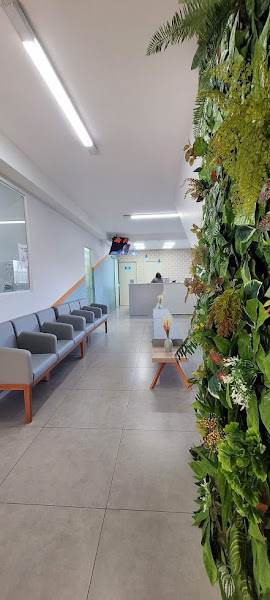 Foto 2 de SorrEASY Odontologia