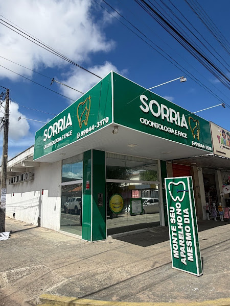 Foto 3 de SORRIA ODONTOLOGIA E FACE | DENTISTAS | IMPLANTES DENTÁRIOS | FACETAS EM RESINA | ORTODONTIA