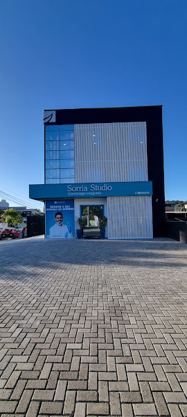Foto 2 de Sorria Studio Odontologia - Unidade Atiradores