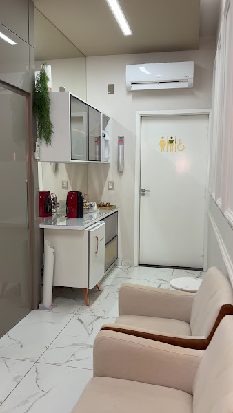 Foto 2 de Sorria Uberlândia Tibery II Odontologia | Especialistas em Implantes | Clareamento | Prótese Dentária