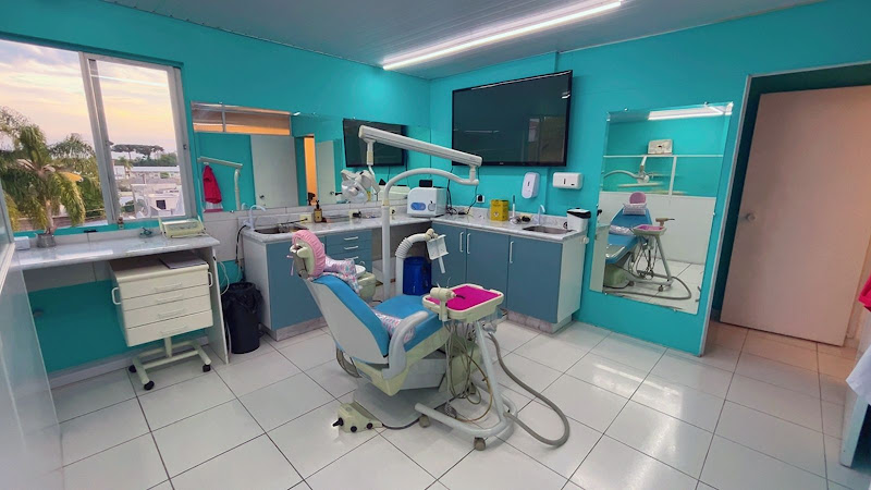 Foto 2 de Sorriadente Odontologia | Facetas | Botox | Ortodontia | Implantes