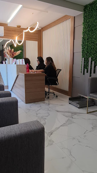 Foto 4 de SorriaMed Clínica Odontológica | Dentistas Especialistas na Taquara, Barra e Méier| Implantes Dentários, Próteses e Estética.