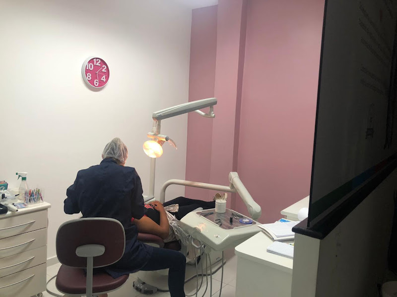 Foto 5 de Sorridents Niterói: Dentista, Clínica Odontológica, Implantes Dentários, Aparelho