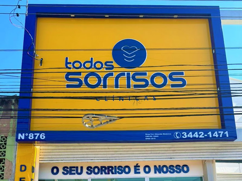 Foto 13 de Sorridents Vila Velha | Clareamento Dental, Implante, Tratamento de Canal, Facetas, Prótese, Aparelho Dental, Siso