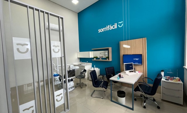 Foto 2 de Sorrifácil Cachoeirinha Implantes