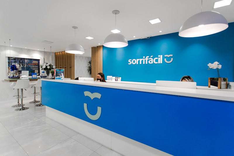 Foto 2 de Sorrifácil Clínica Odontológica | Dentista em São Leopoldo – Implantes, Prótese Protocolo e Clínico Geral