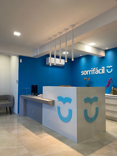 Foto 3 de Sorrifácil Clínica Odontológica Três Figueiras | Dentista em Porto Alegre – Implantes, Prótese Protocolo e Clínico Geral